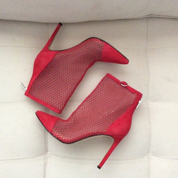 “NIB”Red Nine West Heels - Picture 4 of 5